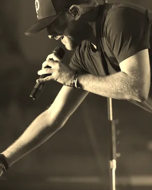 Cole Swindell Santa Rosa